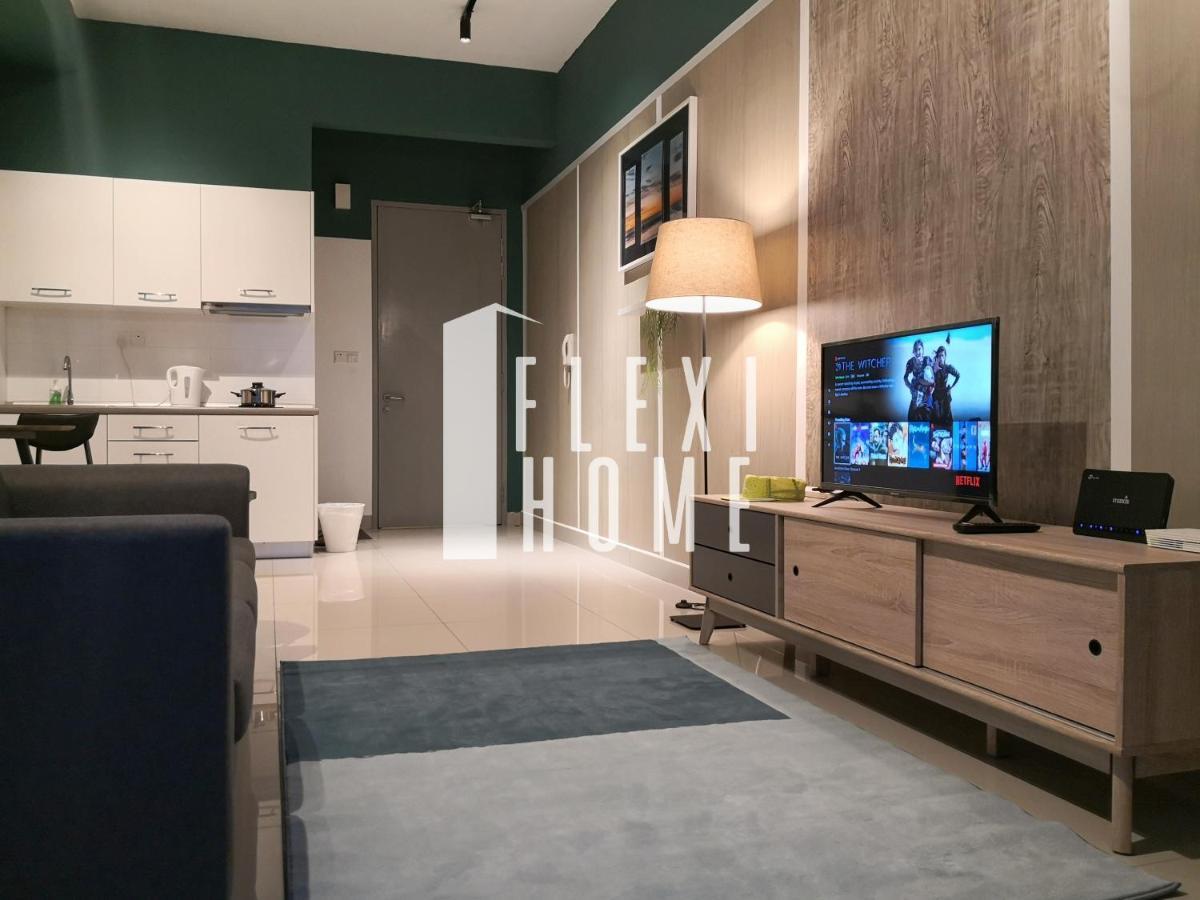 Netflix-Designed Studio Home At Cybersquare, Cyberjaya By Flexihome-My Exteriör bild